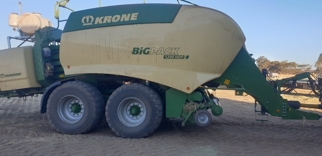 2017 Krone Big Pack 1290 HDP II Baler