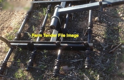 Flexi Coil Finger Harrows and Arms to Cover 60 Ft