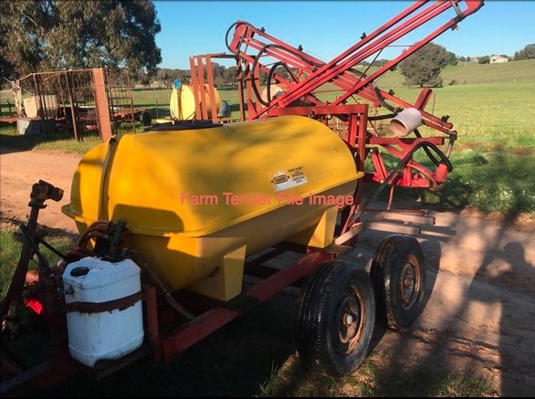 WANTED Boom Spray 18-21m Boom & 2000-3000L Tank