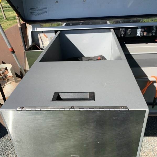 2009 Platinum Model Kimberley Kamper