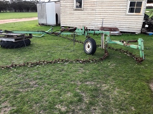 Smale V Prickle Chain