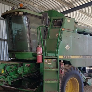 John deere 9600