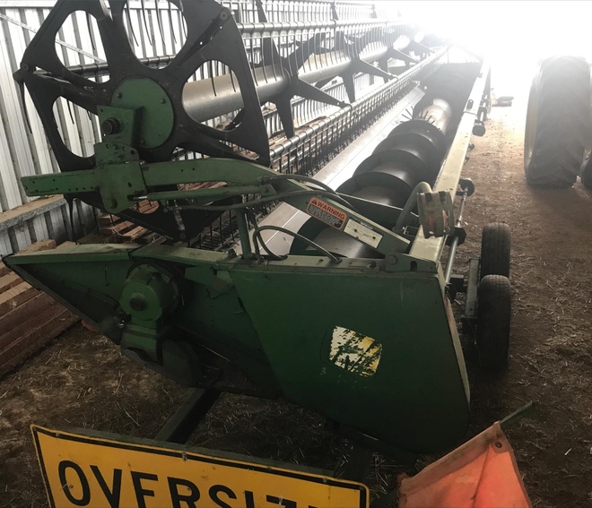 John Deere 9610 Harvester