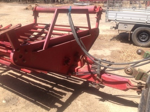 Round Bale Hay Feeder