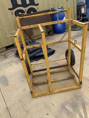 Under Auction (A126) - Trolley (Seymour)