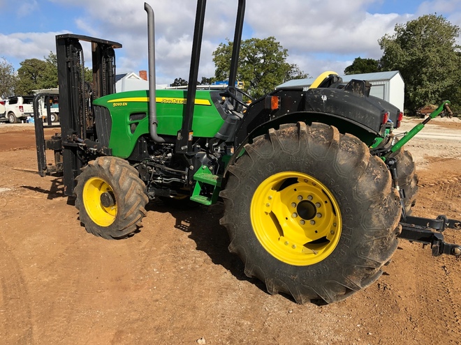 2016 John Deere 5093EN Tractor