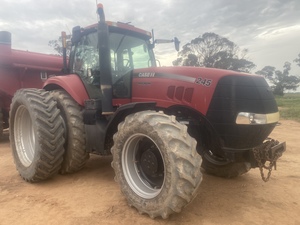 Case IH Magnum 245 Tractor