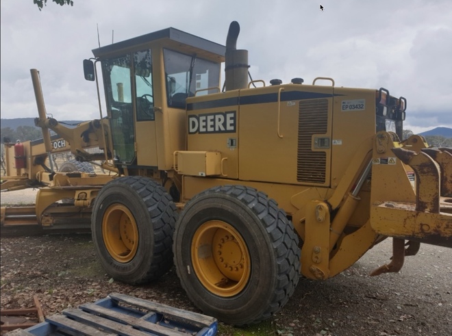 John Deere 770 ch Grader