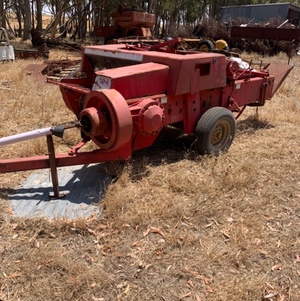 Massey 124 Balers x 2