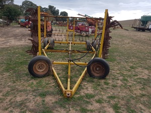 Folding Harrows, 15 Leaf, Hydraulic lift