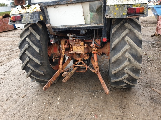 Case 1290 Tractor with Front End Loader