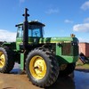 John Deere 8650