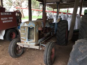 Ford Super Major 94142 Tractor