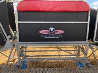 COMBI CLAMP SHEEP HANDLER AND WEIGHING UNIT
