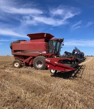 2000 Case IH 2388 Header with 36ft Draper Front