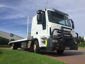 2012 IVECO EUROCARGO ML 120 BEAVERTAIL
