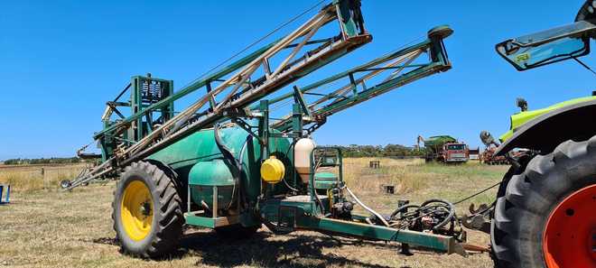 2003, Goldacres 30m 4000Lt Boom Spray
