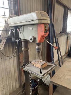 Under Auction (A126) - Peerless Pedestal Drill Model 1516F  (Seymour)