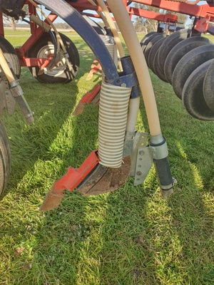 2003 Morris Concept 2000 Seeder with Morris 7180 Bin