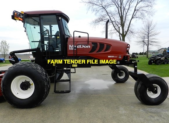 WANTED MacDon 205 Windrower with 40ft front
