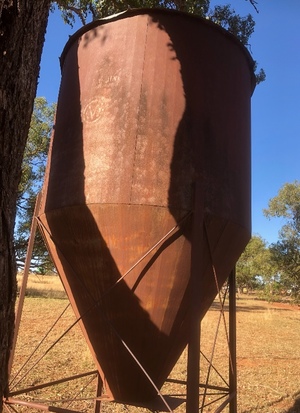 Seed Silo 15mt approx. 