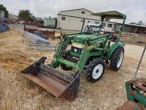 Agriboss 2284 Tractor with Front End Loader