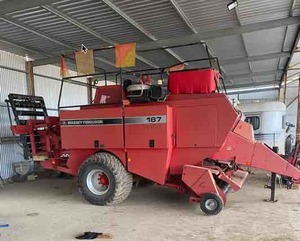 2004 Massey Ferguson 187 Cutter Baler