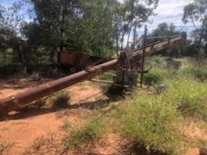 Mitze Auger. 30 x 10