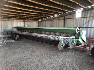 30' Smale Pea Front For Sale