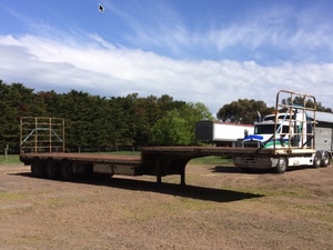 1998 45' Alexander Drop Deck Hay Trailer