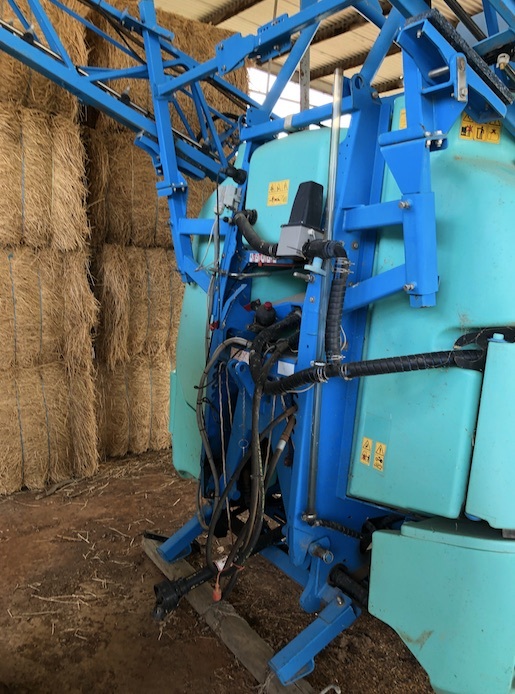 Berthound Elyte 1600 24m x 1600L 3PL Sprayer