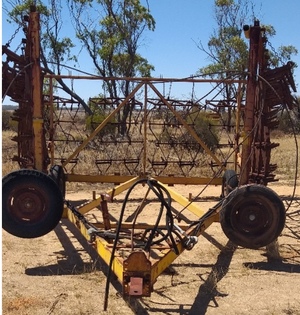 Fire Harrows / Hydraulic Lift