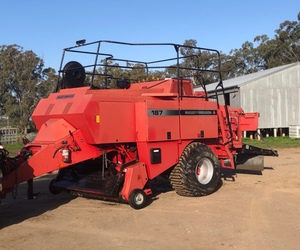 2004 Massey Ferguson 187 Baler