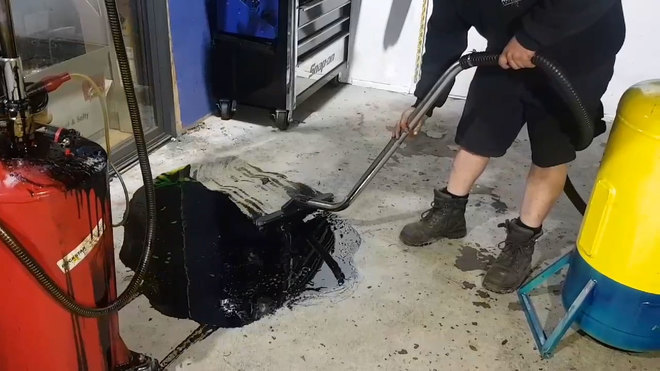 New Kleenvac Mini- Reversa