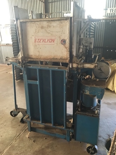 Lyco Mini-Magic Woolpress