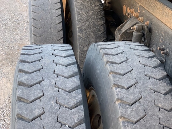 2004 Mack fleetliner For Sale Truck & Dog