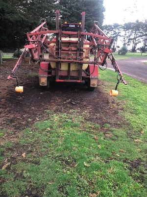 Hardi Navigator Boom Spray