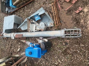 Auger and Motor for Feedout Cart Bin 