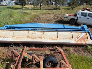 20ft Shelbourne Stripper front