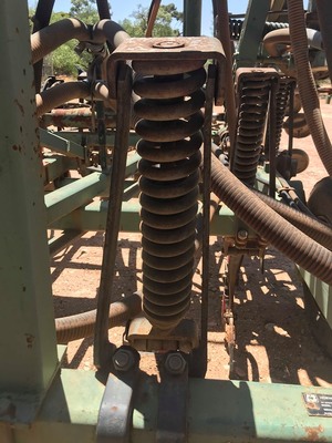 Horwood Bagshaw bar and box