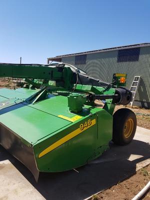 2014 John Deere 946 Mower Conditioner
