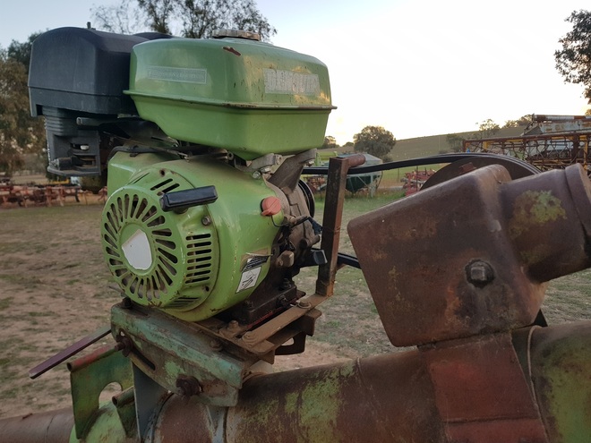 30 ft x 7 inch grain auger