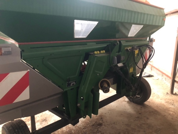 Amazone Spreader