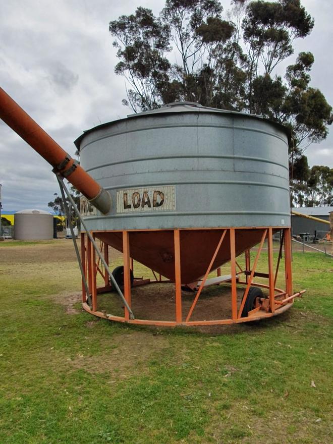 28m/t Sherwell PTO Field Bin For Sale