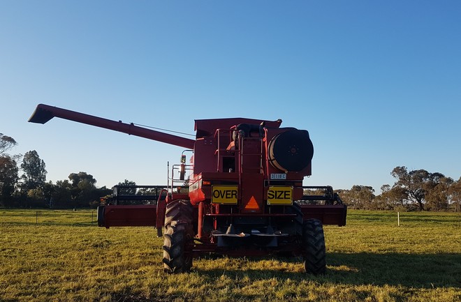 2000 CASE 2388 with 30' 1010 Front (on trailer)