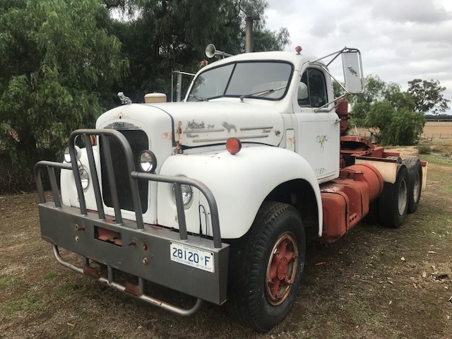 Mack B61