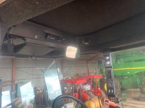 MacDon 9300 Windrower