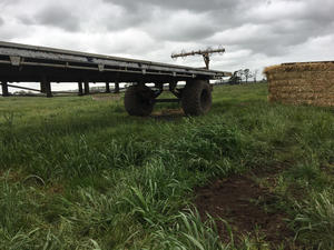 Sinch 6 Bale Feeder