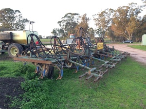 Allfarm/Shearer Airseeder