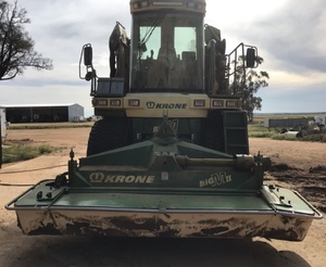 2010 Krone BIG M 400 Self propelled mower conditioner For Sale - 30ft Cut - 40km travel